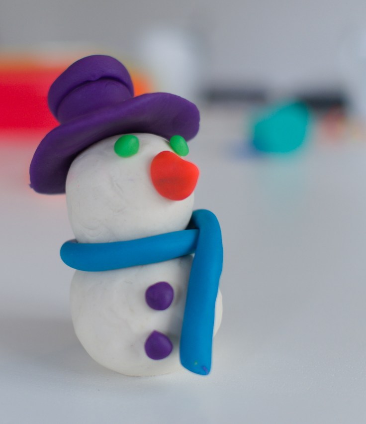 Bonhomme de neige en pâte à modeler